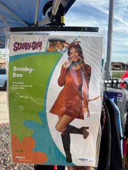 Adult Halloween scooby doo costume