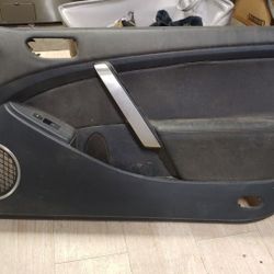 06 g35 passenger door