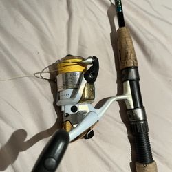 Shimano Stradic 2500 FH Combo