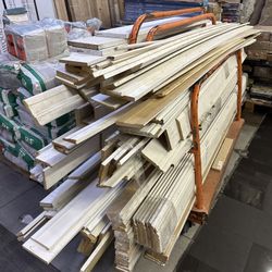 Closeout Sale On Moldings MDF‼️🔥🔥