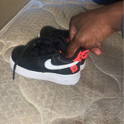Baby Nikes Size 6c 