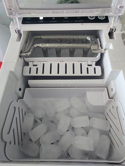 Ambiano countertop ice maker  $60