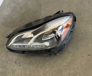 2014-2016 W212 E350 SEDAN LEFT DRIVER SIDE MERCEDES BENZ LEFT DRIVER  SIDE  HEADLIGHT FULL LED NON ADAPTIVE TYPE 