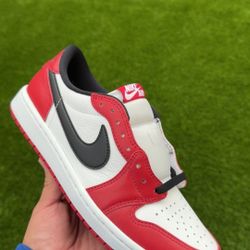 Jordan 1 Low Chicago Size 9M 