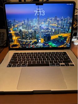 MacBook Air 15" M2 Silver — Mint Condition, 99% Battery