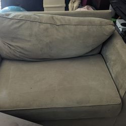 Twin Pullout Couch 