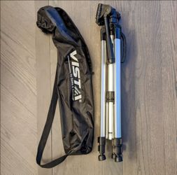 Vista by Davis & Sanford Explorer 60” Camera Tripod with Carrying Bag