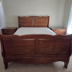 Thomasville Bedroom Set