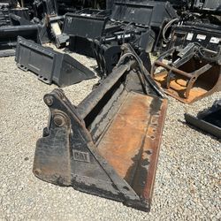 Caterpillar 72inch Skid Steer 4 In 1 Bucket Attachment 
