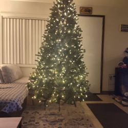 8ft Pre Lit Artificial Christmas Tree 🎄