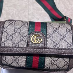Gucci Ophidia GG Small Shoulder Bag