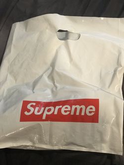 Supreme T-shirt