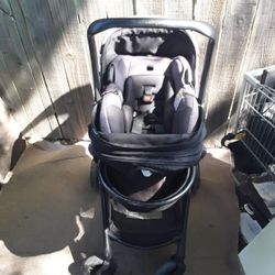 Evenflo Stroller And Carseat 2 N 1