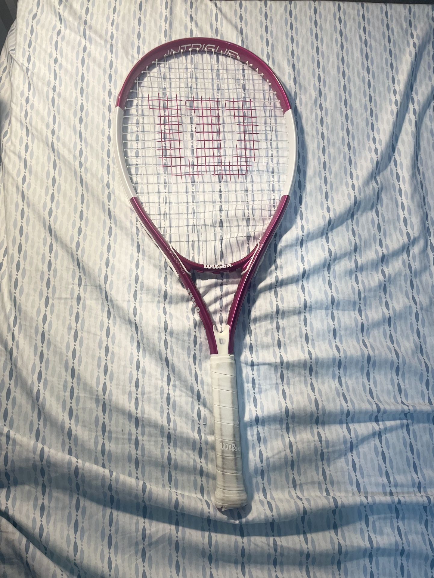 Pink Wilson tennis racket good condition