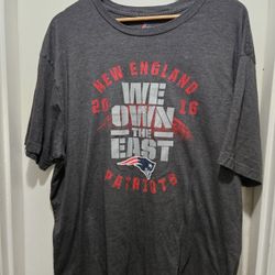 2XL Majestic New England Patriots 2016 Graphic T-Shirt