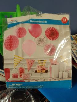 Way to celebrate Girl decoration kit