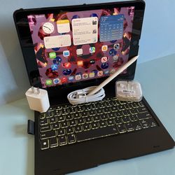 Apple IPad 9th Generation (10.2” Retina /Touch ID /IOS 18/ 2021 Model) 64GB with Pen, Keyboard  & Accessories 