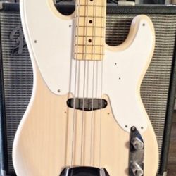 Squier Classic Vibe 50's Precision Bass