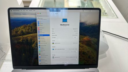 Apple MacBook Air (M2, 2022)