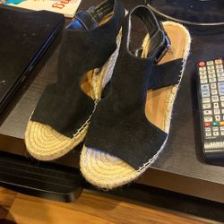 Susina Leather Black Wedges Size 7M