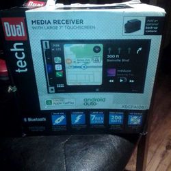 Dual Media Receiver With 7 Inch Large screen