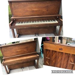 Piano For Christmas, Make An Offer!!!!