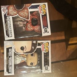 Funko Pop Katniss Everdeen And Demogorgon