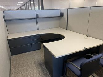 Office Furniture Cubicle For Sale!