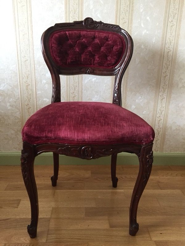 Antique Victorian ladies chair