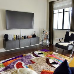 65” Curve 4k UHD Samsung Smart TV with Remote