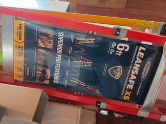 Werner Fiberglas ladder 6 to 10 ft