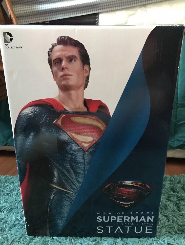 DC Collectibles Superman Man of Steel Statue 1:6 Scale Icon by Gentle Giant