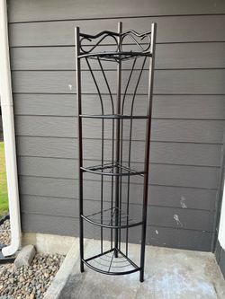 5 Shelf Metal Corner Display Unit