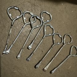 PAINT CAN OPENER (.25 CENTS EACH