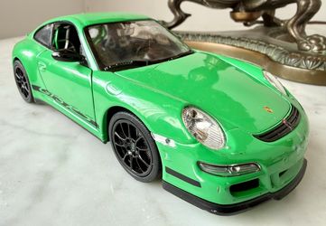 Welly Porsche 911 (997) GTS RS Diecast 1/24