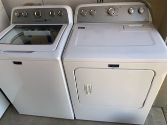 Maytag Bravos Washer and Electric Dryer