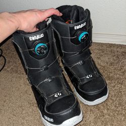 Size 10 Snowboard Boots 