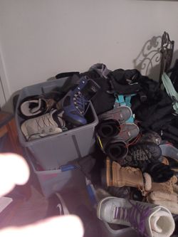 Tons Of Snowboarding Stuff Snowboarding Boots Snow Boots Snowboarding Pants Bibs Jackets And One Snowboard With Bindings Available