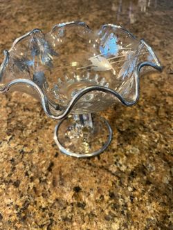 Vintage crystal scalloped silver leaf candy dish