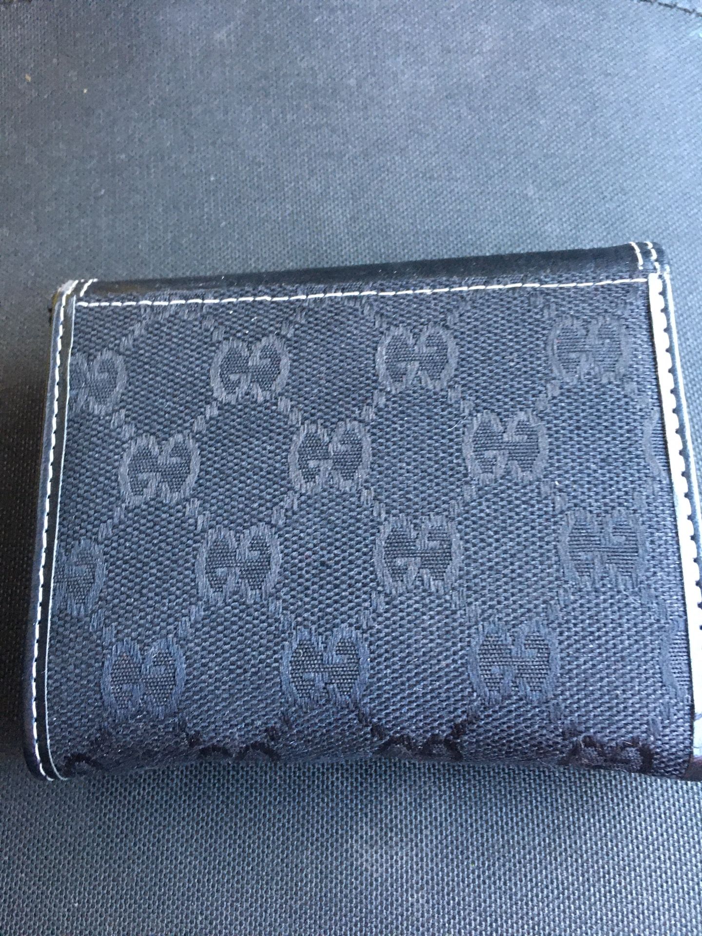 Women Gucci wallet