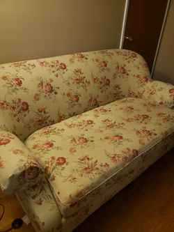 Reduced!  Vintage Settee