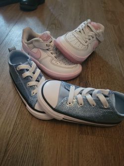 Toddler girl converse