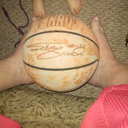 Basketball With Shaq Neal's Signature 
