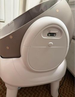Self-Cleaning Automatic Cat Litter Box
