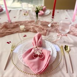 Tablescape Settings Delivered to you! Perfect for Bridal Showers, Bachelorettes, Birthdays, Babyshowers and more!