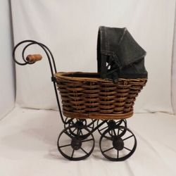 Vintage Wicker Baby Doll Carriage Buggy Stroller Home Decor Victorian Style