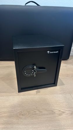 Digital Safes with Electronic Lock