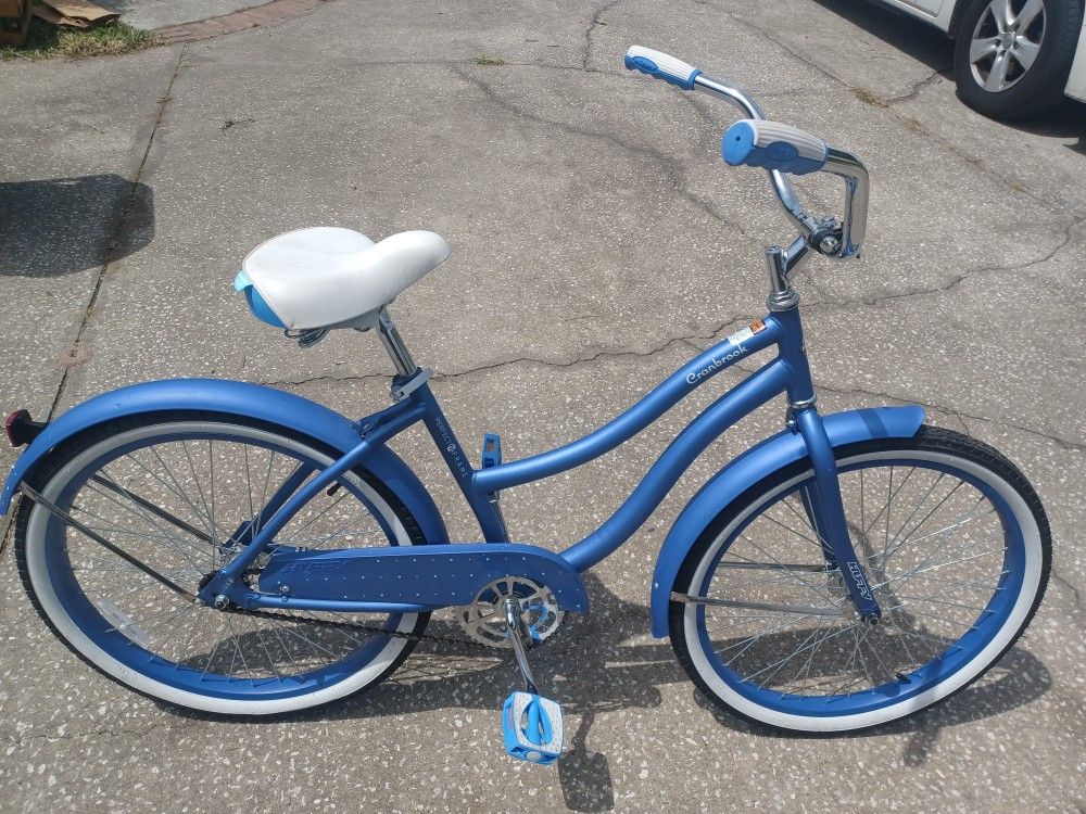 New Huffy Cranbrook Beach Cruiser Bike Bicycle with 24" Tires. Bought and not used - $50 FIRM