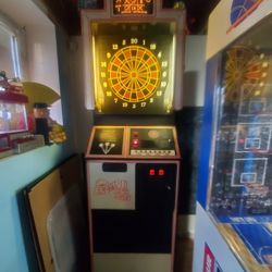 Arachnid Electronic Bar Dartboard  Arcade