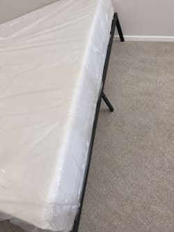 New king size matress and frame